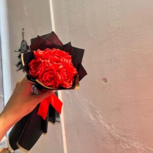 Order - red Color 7 Rose Bouquet Handmade - Delivery in 4 days
